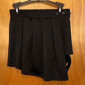 SHEIN Black Asymmetrical Skort